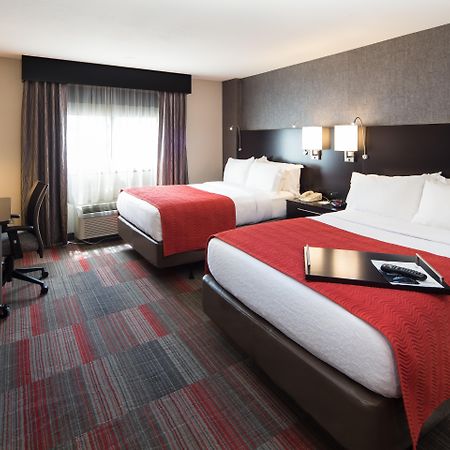 Holiday Inn Milwaukee Riverfront, An Ihg Hotel Екстер'єр фото
